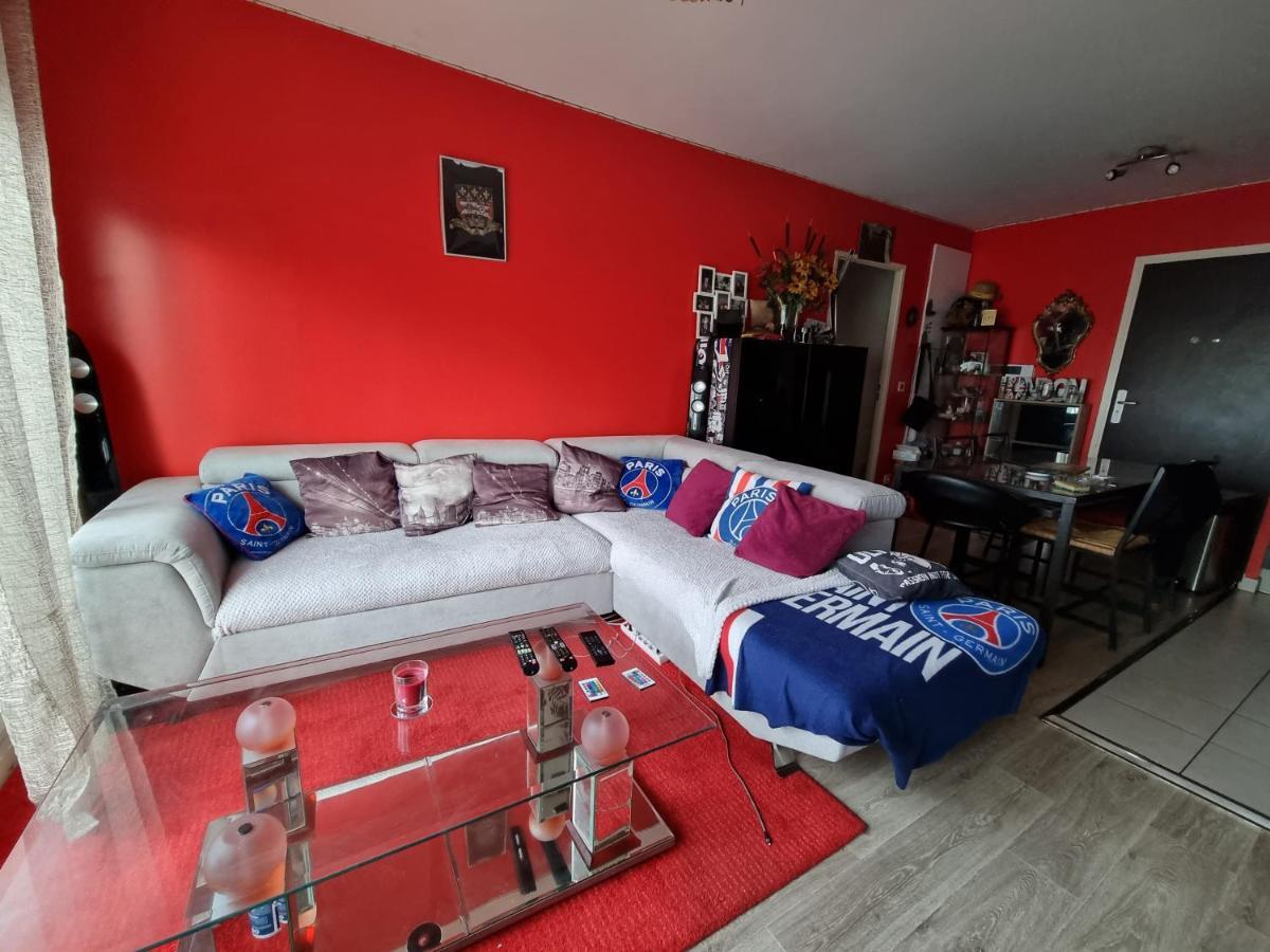 Love Room Sexy Love Cosy Lib Proche Centre Gare A Pied Aulnay-sous-Bois Buitenkant foto